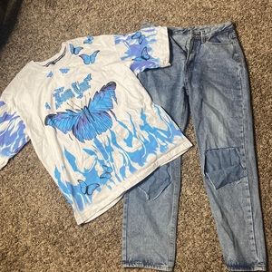 2 FOR $25 THE JEANS ARE FROM SHEIN AND THERE ARE Medium and THE SHIRT IS A Large